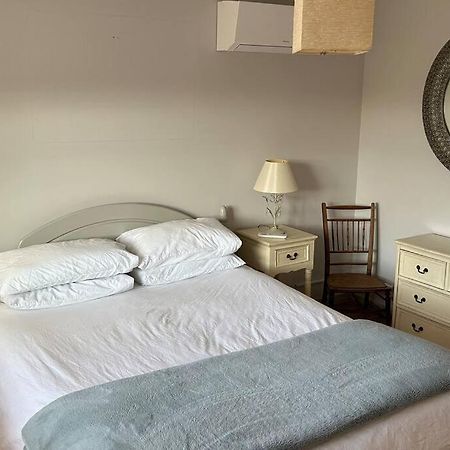 Cosy 2 Bed, Home From Home Haddenham  Ngoại thất bức ảnh